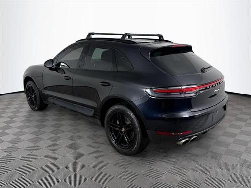 2020 Porsche Macan Base