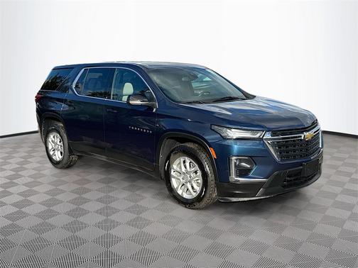2022 Chevrolet Traverse LS