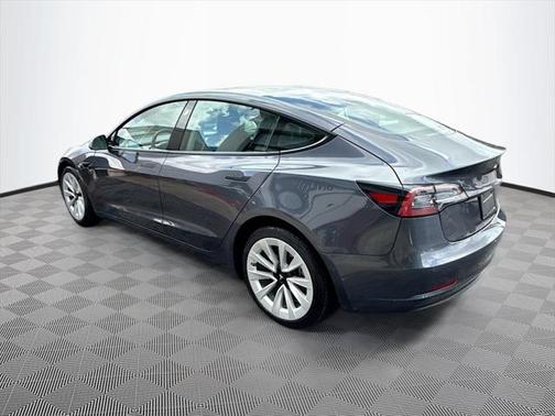 2022 Tesla Model 3 Standard Range