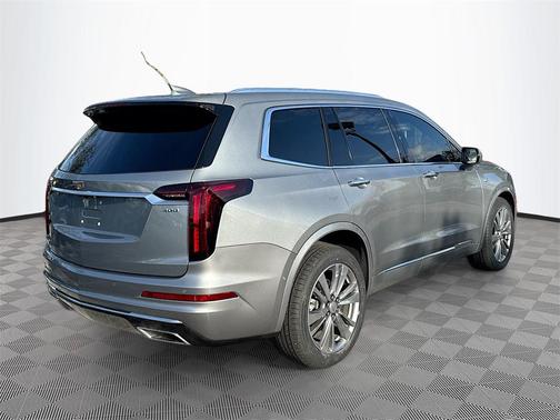 2023 Cadillac XT6 Premium Luxury FWD