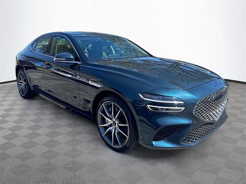 2025 Genesis G70 2.5T RWD