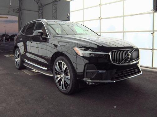 2022 Volvo XC60 B6 Inscription