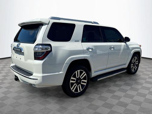 Blizzard Pearl 2023 Toyota 4Runner Limited