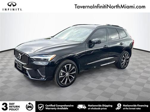2023 Volvo XC60 B5 Plus Dark Theme