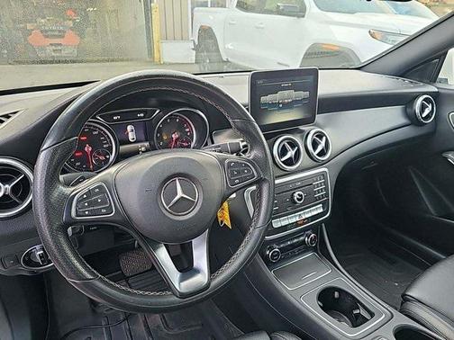 2018 Mercedes-Benz CLA 250 4MATIC