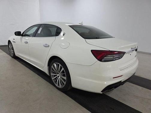 2022 Maserati Quattroporte Modena