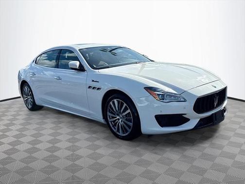 2022 Maserati Quattroporte Modena