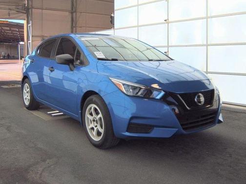 2022 Nissan Versa 1.6 S