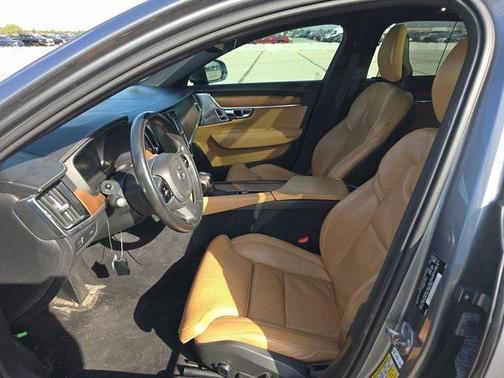 2018 Volvo S90 T6 Inscription