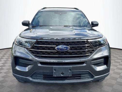Magnetic Metallic 2020 Ford Explorer XLT