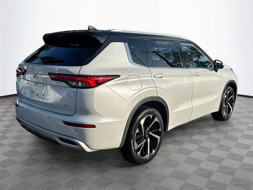 2023 Mitsubishi Outlander SEL 2.5 2WD