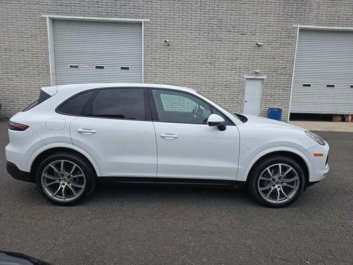 2020 Porsche Cayenne Base