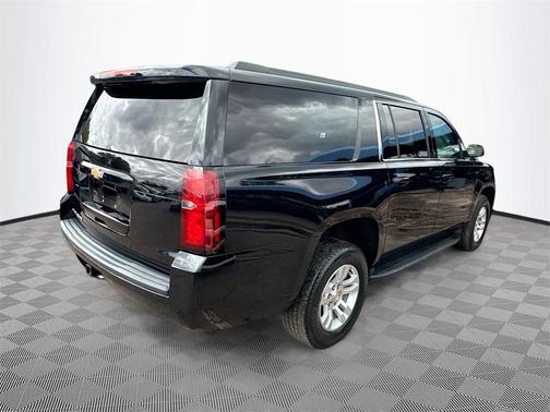 2019 Chevrolet Suburban LS