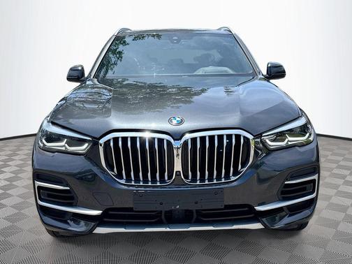 Dark Graphite Metallic 2023 BMW X5 xDrive40i