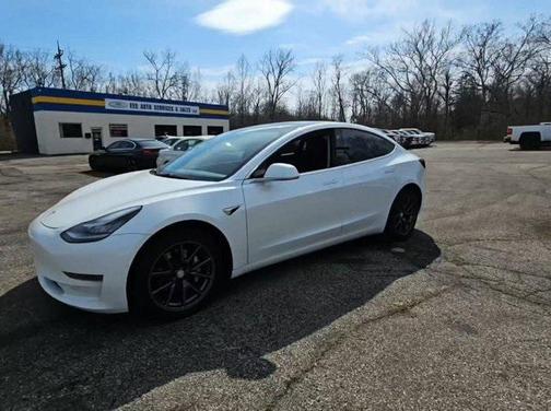 2020 Tesla Model 3 Standard Range Plus