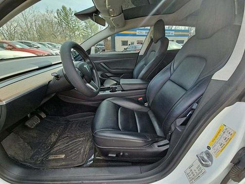 2020 Tesla Model 3 Standard Range Plus