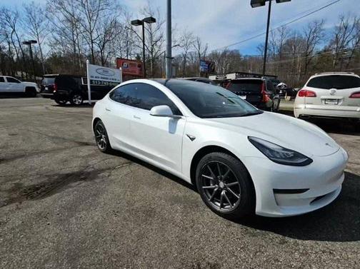 2020 Tesla Model 3 Standard Range Plus