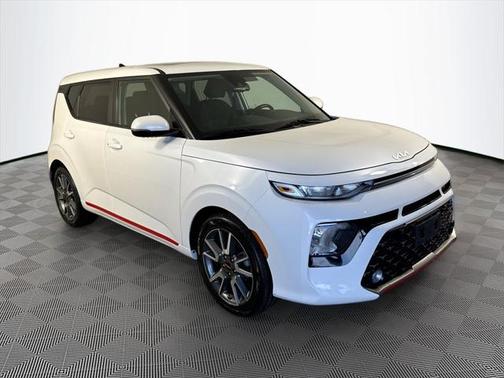 2022 Kia Soul GT-Line