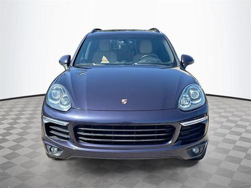 2018 Porsche Cayenne Platinum Edition