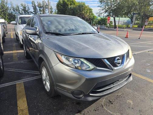 2018 Nissan Rogue Sport S