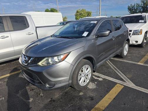2018 Nissan Rogue Sport S