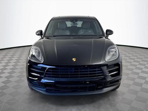 2021 Porsche Macan Base