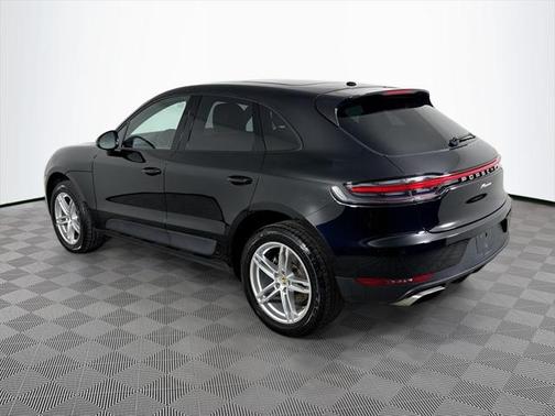 2021 Porsche Macan Base