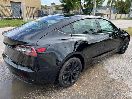 2022 Tesla Model 3 Standard Range