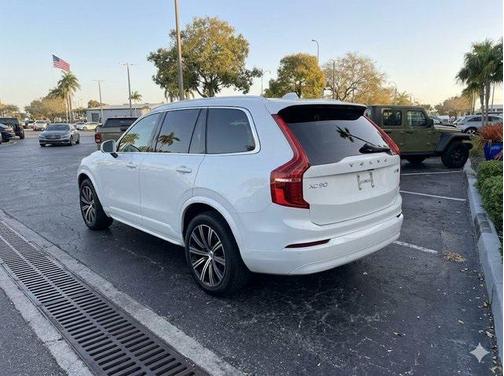 2023 Volvo XC90 B5 Core
