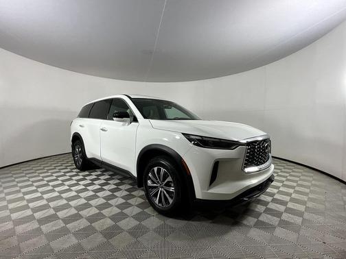 2025 INFINITI QX60 Pure