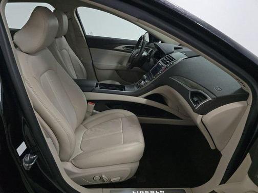 2020 Lincoln MKZ Reserve