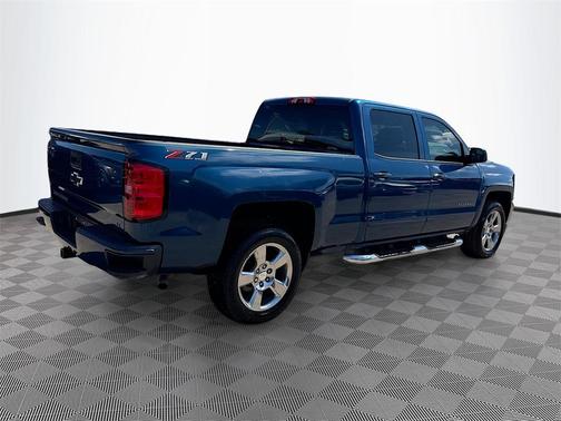 2018 Chevrolet Silverado 1500 2LT