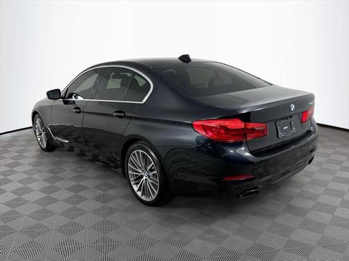 2019 BMW 540 540i