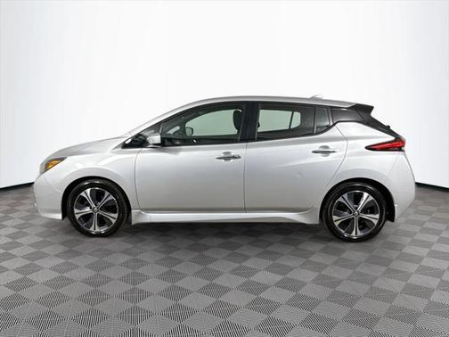 2022 Nissan Leaf SV 40 kWh