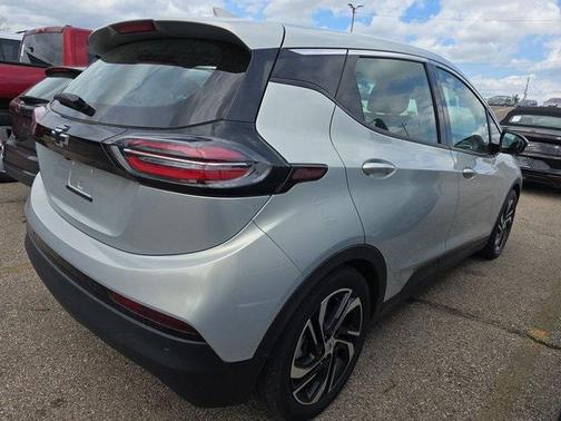 2023 Chevrolet Bolt EV FWD 2LT