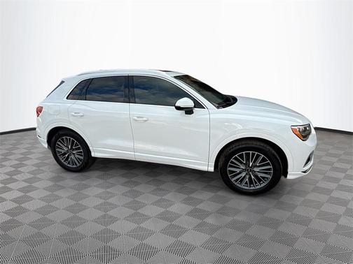 2021 Audi Q3 40 Premium