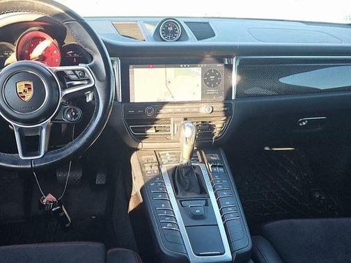 2021 Porsche Macan GTS