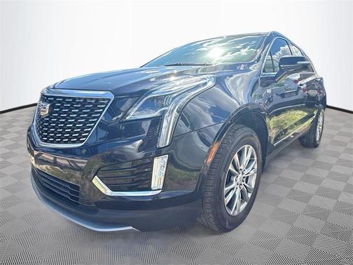 2022 Cadillac XT5 Premium Luxury