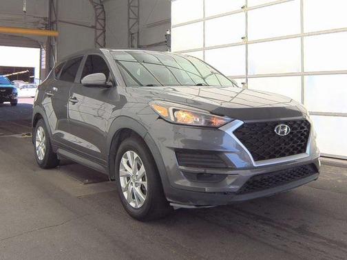 2021 Hyundai TUCSON SE