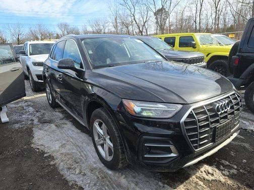 2022 Audi Q5 40 Premium
