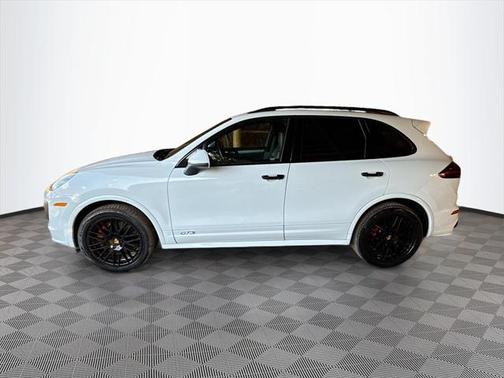 2018 Porsche Cayenne GTS