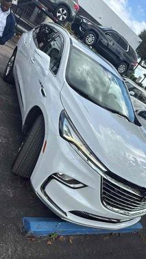 2023 Buick Enclave Essence FWD