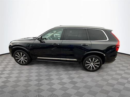 2022 Volvo XC90 Recharge Plug-In Hybrid T8 Inscription 6 Passenger
