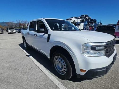 2023 Ford Maverick XL