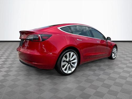 2018 Tesla Model 3 Long Range
