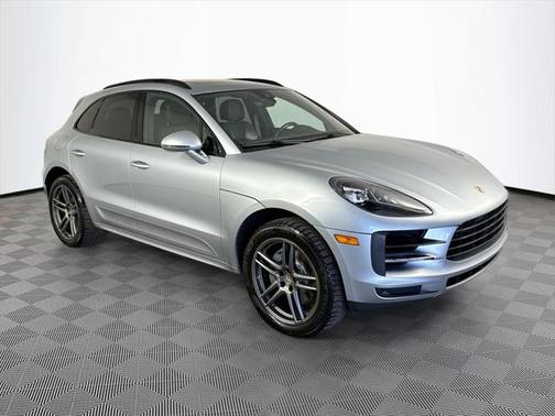 2020 Porsche Macan Base