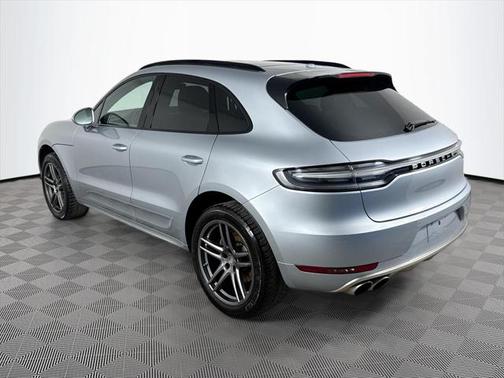 2020 Porsche Macan Base