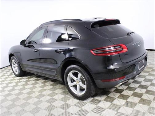 2018 Porsche Macan Base