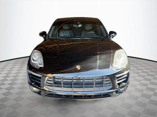 2018 Porsche Macan Base