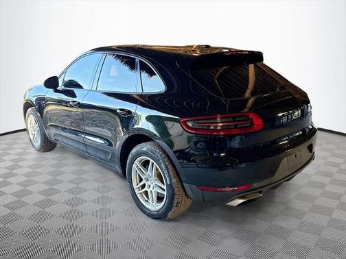 2018 Porsche Macan Base